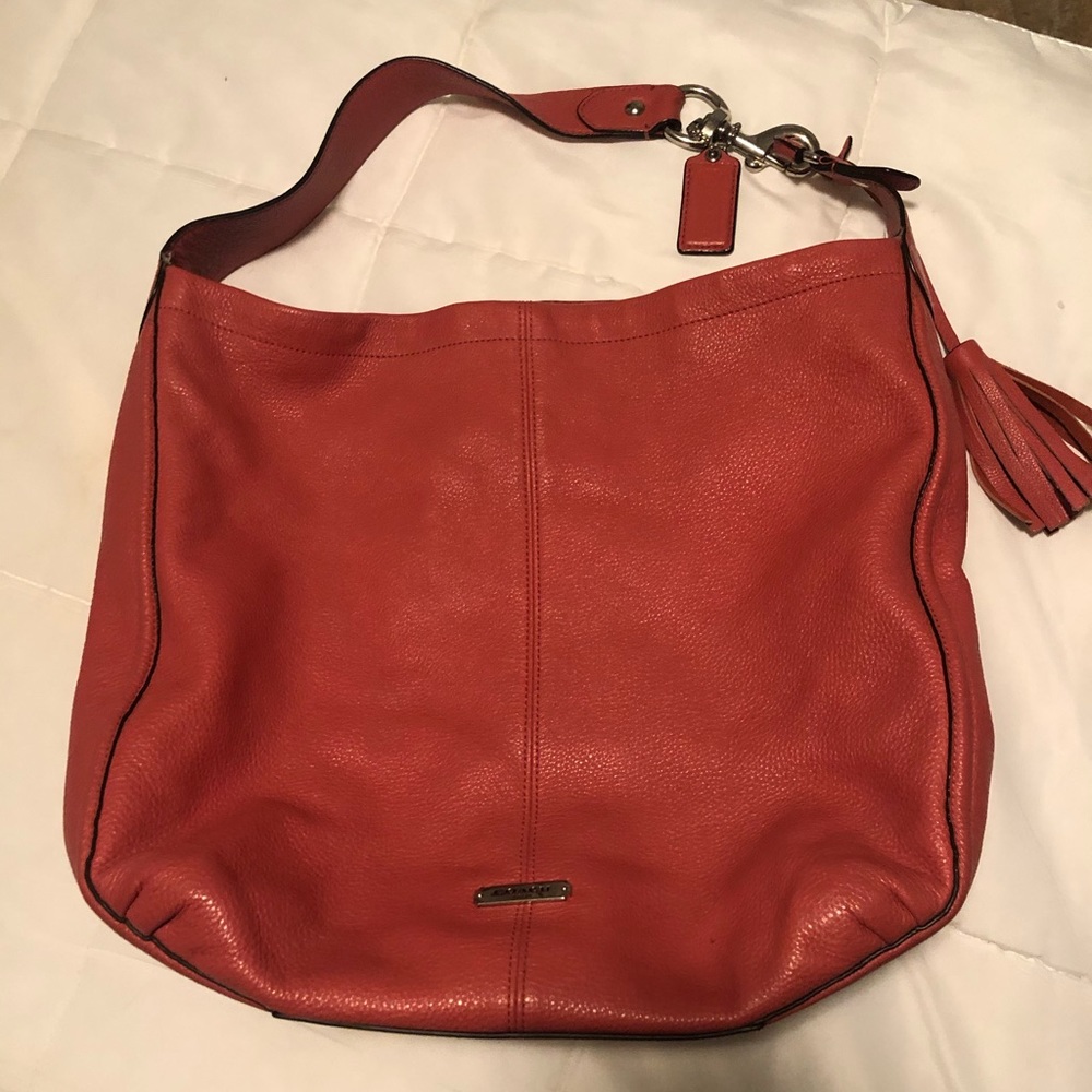 Coach AVERY PEBBLE LEATHER HOBO Style F23309